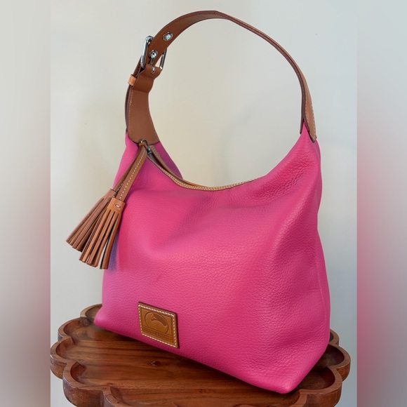 Dooney & Bourke Paige Sac Pink Pebble Grain Leather - Picture 3 of 17